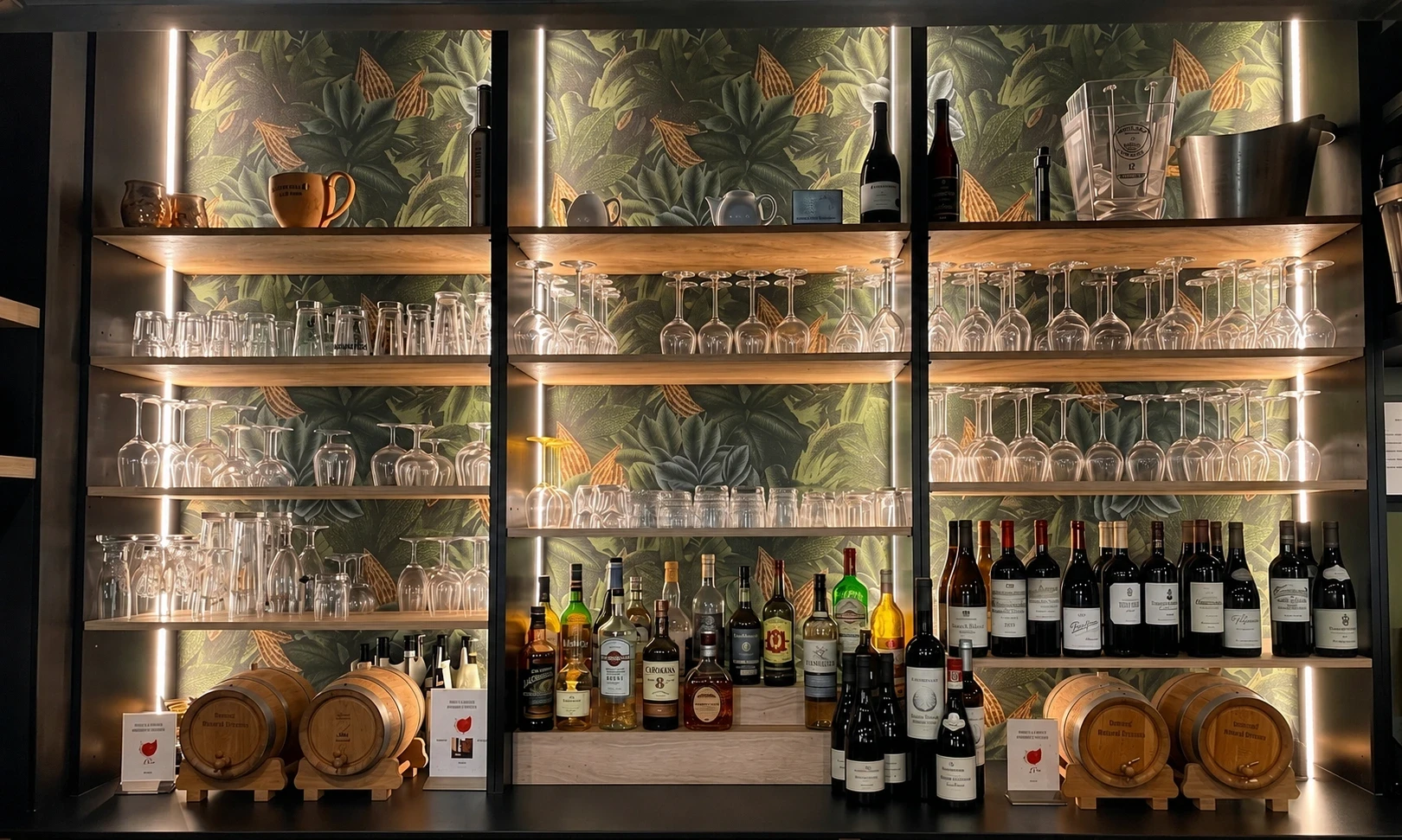 Le BDC — bar intérieur
